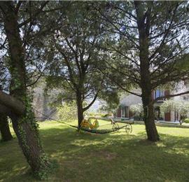 5 bedroom bayside villa with pool near Kotor, sleeps 12